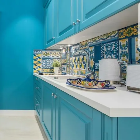 New!!! New Riva Luxury One - With Sunny Terrace & Big Garden Poreč