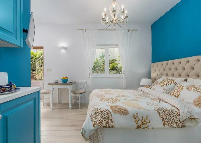 New!!! New Riva Luxury One - With Sunny Terrace & Big Garden ポレッチ