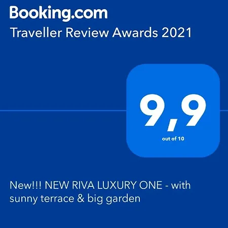 Apartament New!!! New Riva Luxury One - With Sunny Terrace & Big Garden Poreč