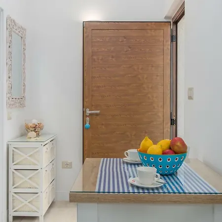 New!!! New Riva Luxury One - With Sunny Terrace & Big Garden Poreč