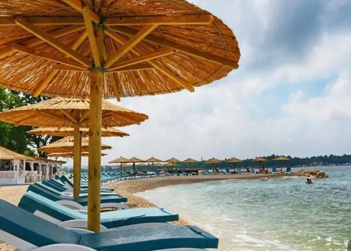 New!!! New Riva Luxury One - With Sunny Terrace & Big Garden